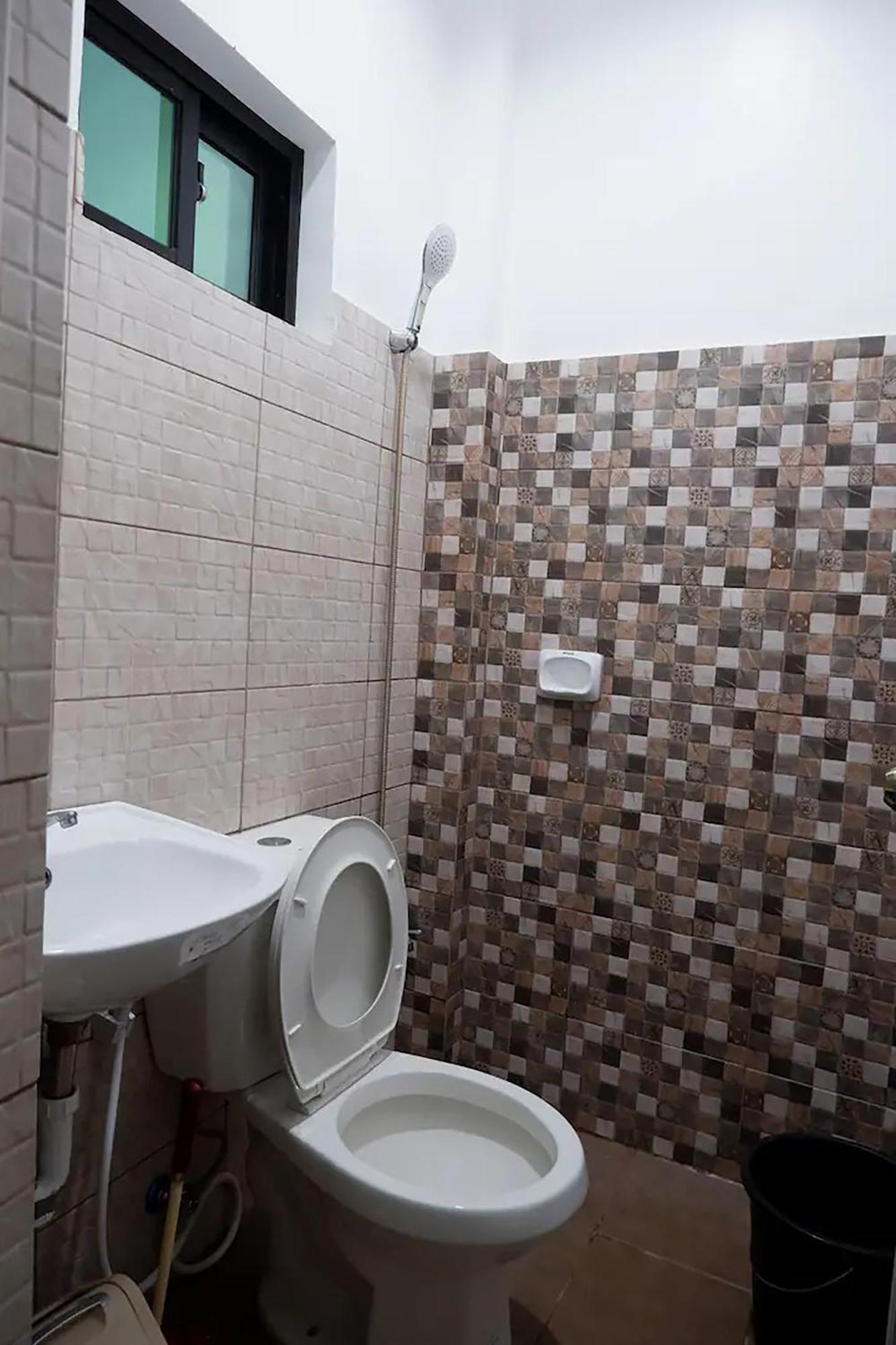 Arcova Residences 2Br Apartment San Carlos  Exterior photo